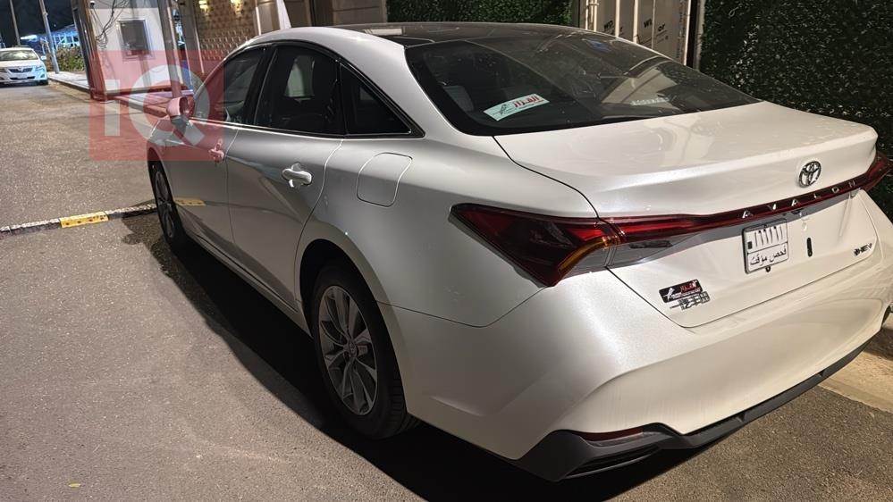 تۆیۆتا ئەڤەلۆن